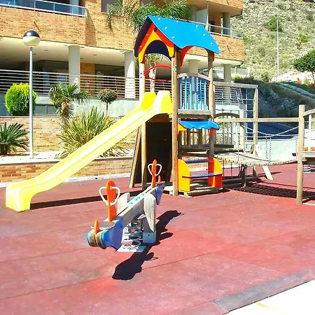 Albenimar Torre Mestral Apartment *
